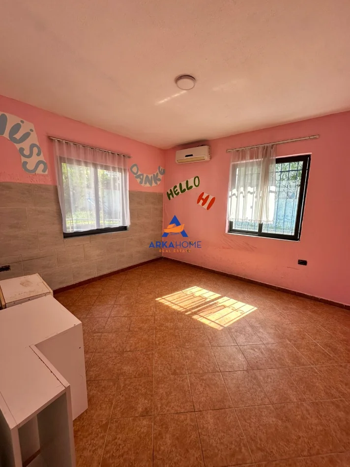 Tirane, jepet me qera apartament Vile 3 Katshe , 594 m² 5.274 € 