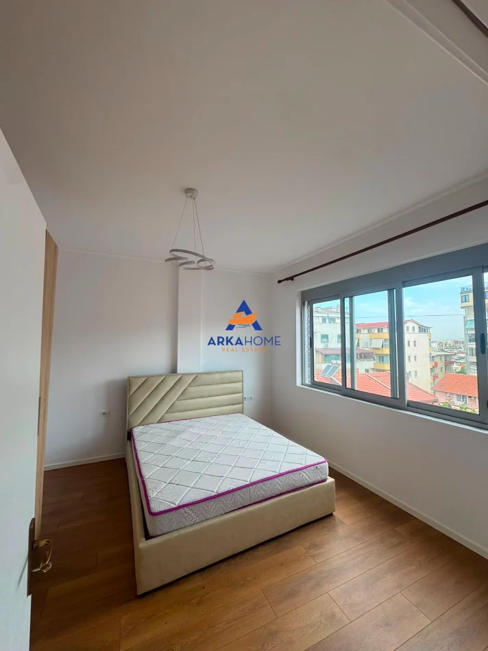 Tirane, shitet apartament 1+1 Kati 3, 67 m² 153.000 € 