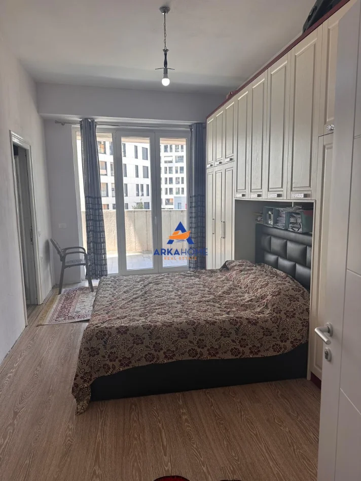Tirane, shitet apartament 3+1+Ballkon Kati 3, 180 m² 425.965 € 