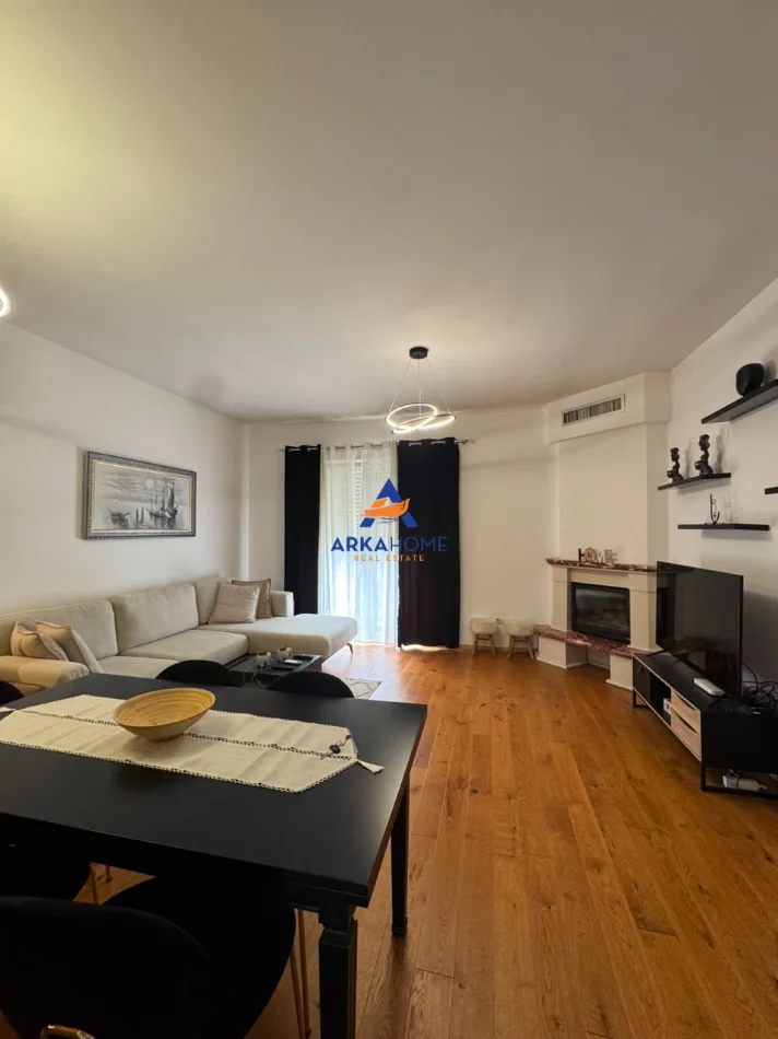 Tirane, jepet me qera apartament 2+1+Ballkon Kati 2, 112 m² 1.200 € 