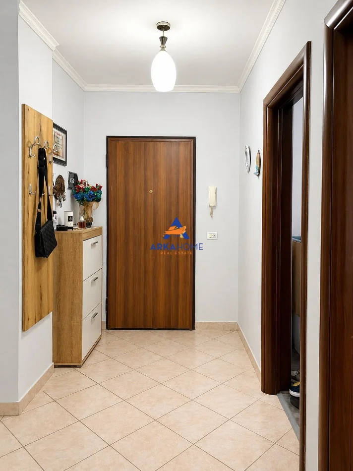 Durres, shitet apartament 2+1+Ballkon Kati 1, 76 m² 98.800 € 