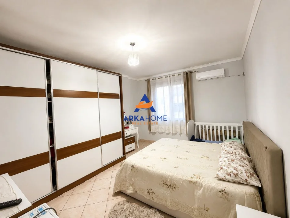 Durres, shitet apartament 2+1+Ballkon Kati 1, 76 m² 98.800 € 