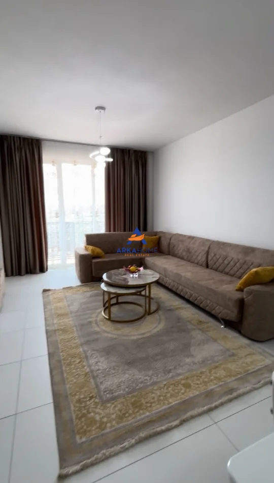 Tirane, jepet me qera apartament 1+1+Ballkon Kati 5, 74 m² 483 € 