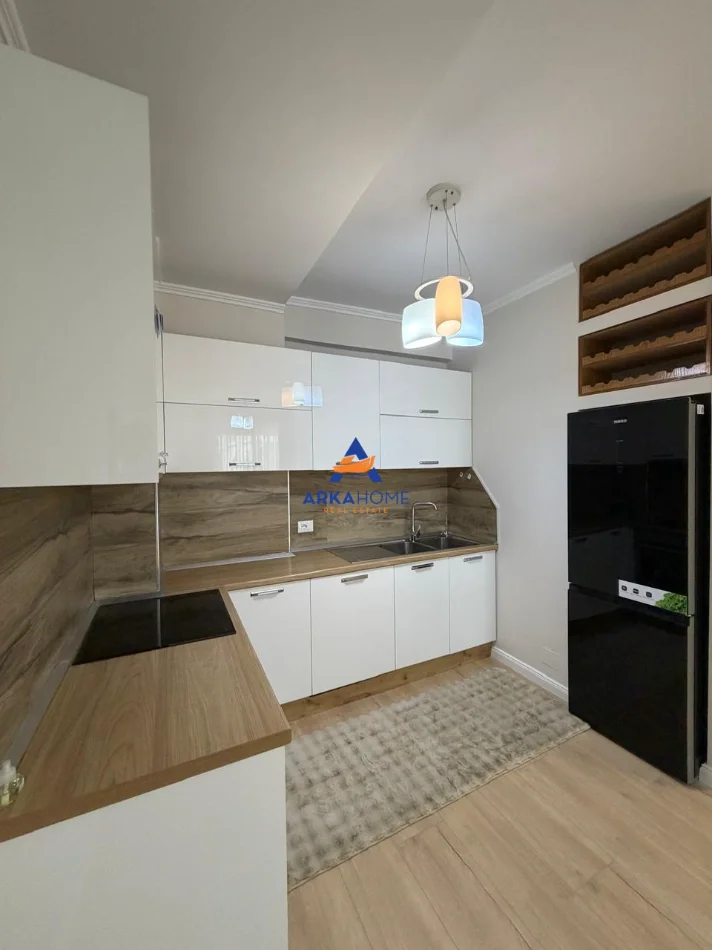 Tirane, shitet apartament 1+1+Ballkon Kati 2, 60 m² 152.360 € 