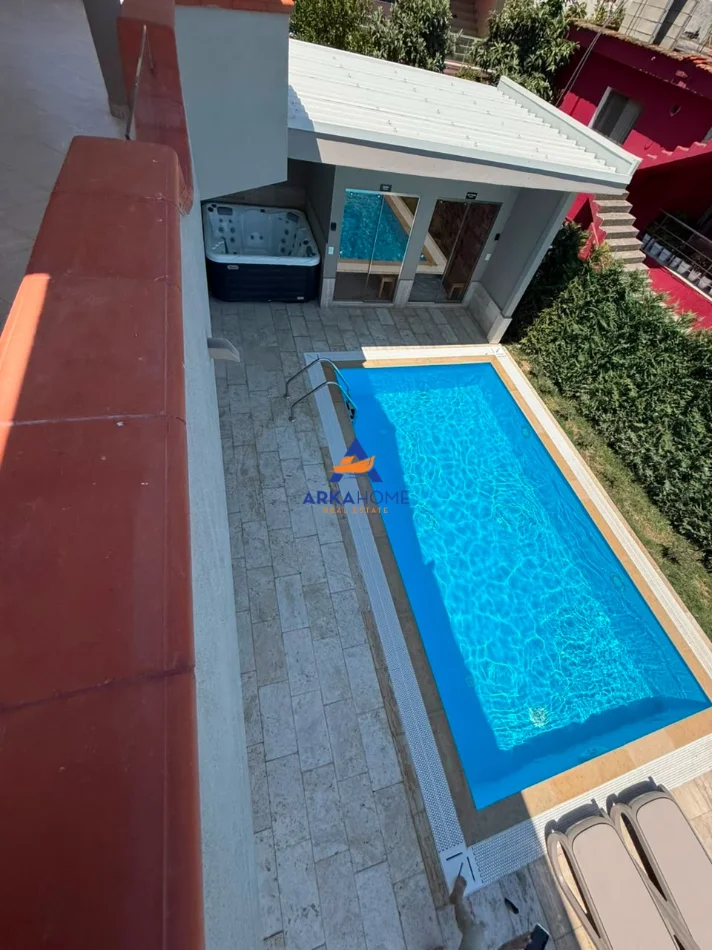 Durres, shitet Vile 3+1+Ballkon Kati 2, 390 m² 400.000 € (LIQENI RUBJEKES)