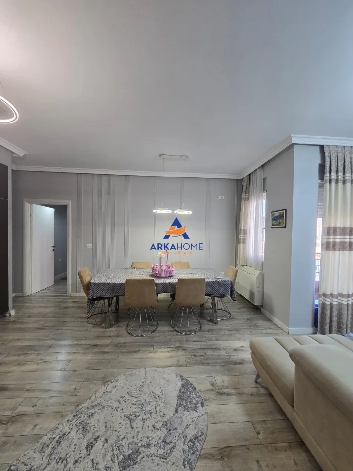 Tirane, jepet me qera apartament 2+1+Ballkon Kati 1, 99 m² 646 € (KOPSHTI BOTANIK)