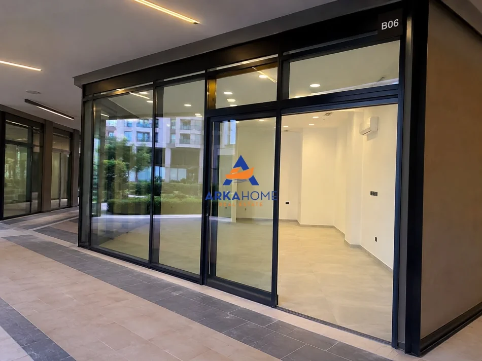 Tirane, jepet me qera dyqan Kati 0, 25 m² 540 € (JORDAN MISJA)
