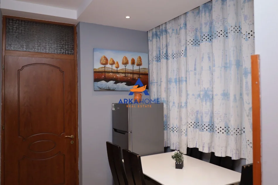 Tirane, shitet apartament 2+1 Kati 2, 111 m² 330.000 € (RRUGA KAVAJES)