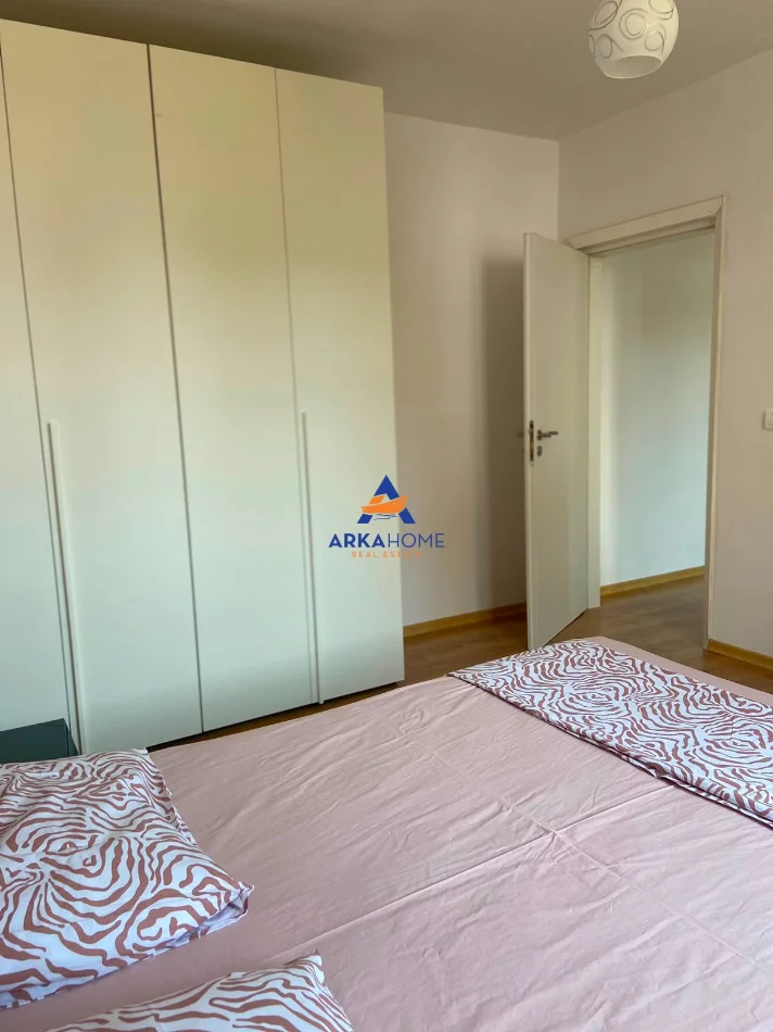 Tirane, jepet me qera apartament 1+1 Kati 2, 55 m² 670 € (RRUGA MALIQ MUCO)
