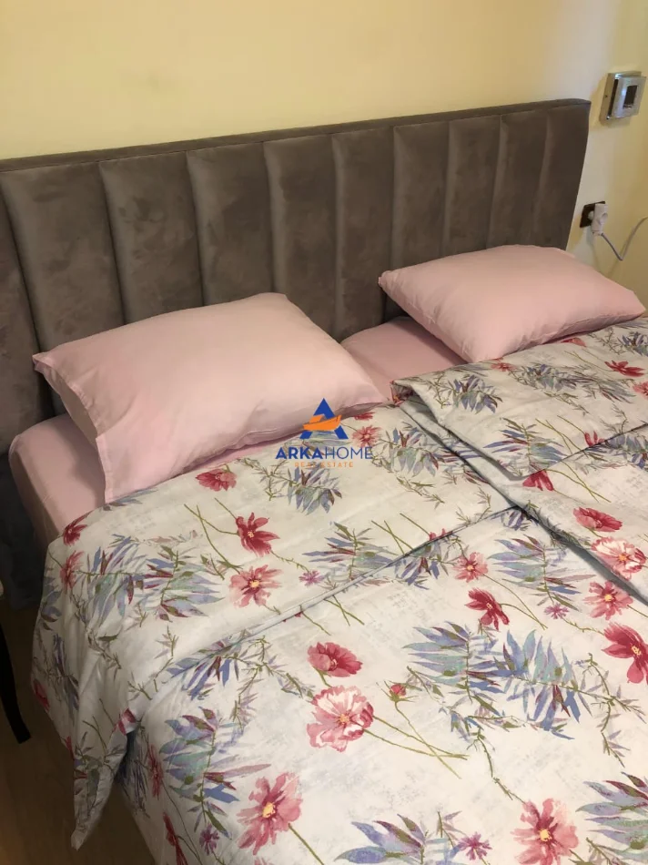 Tirane, shitet apartament 2+1+Ballkon Kati 5, 101 m² 313.512 € (RRUGA MYSLYM SHYRI)