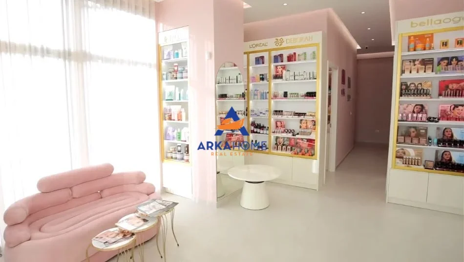 Tirane, shitet ambjent biznesi Kati 0, 66 m² (KAMEZ)