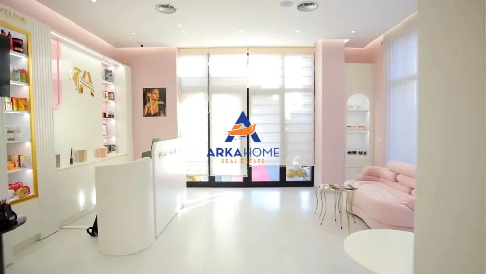 Tirane, shitet ambjent biznesi Kati 0, 66 m² (KAMEZ)