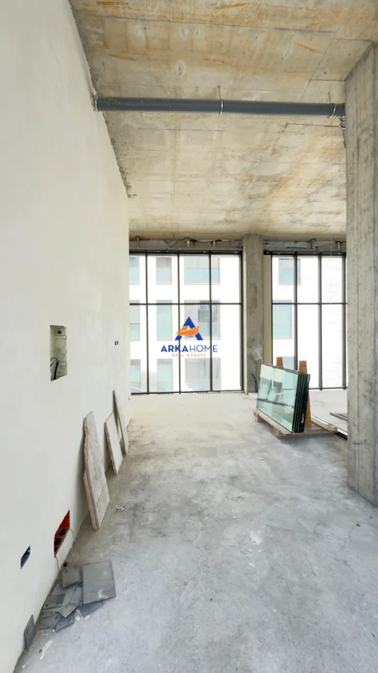 Tirane, jepet me qera ambjent biznesi Kati 0, 129 m² 4.000 € 