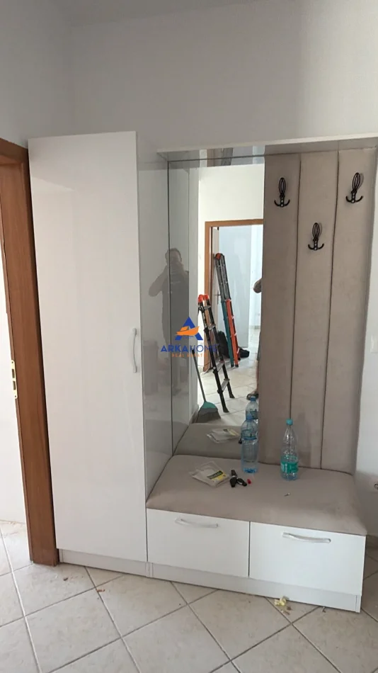 Tirane, jepet me qera apartament 2+1 Kati 8, 100 m² 1.200 € 
