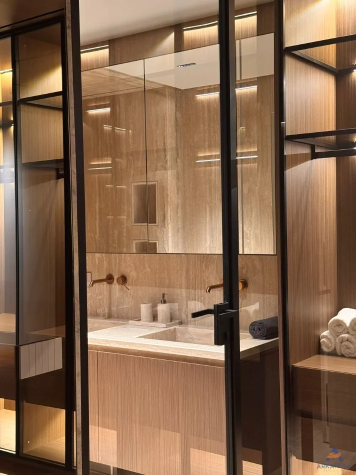 Tirane, shitet apartament 2+1+Ballkon Kati 6, 212 m² 1.000.000 € (RRUGA E ELBASANIT)