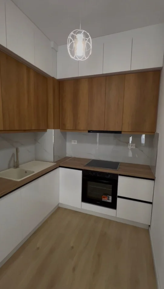 Tirane, jepet me qera apartament 2+1 Kati 5, 78 m² 500 € (Kompleksi Mangalem 21 | Kadiu , Ali Dem)