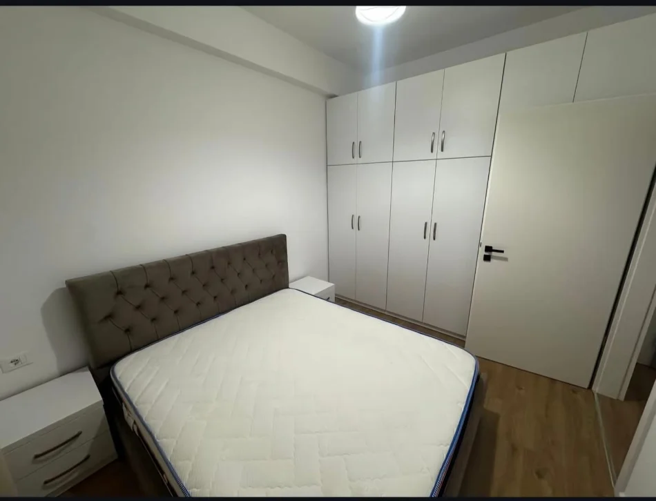 Tirane, jepet me qera apartament 1+1 Kati 5, 53 m² 380 € (Kompleksi Mangalem 21 | Kaimi, Ali Dem)