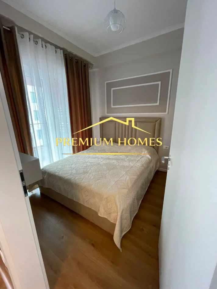 Tirane, jepet me qera apartament 1+1 Kati 5, 420 €