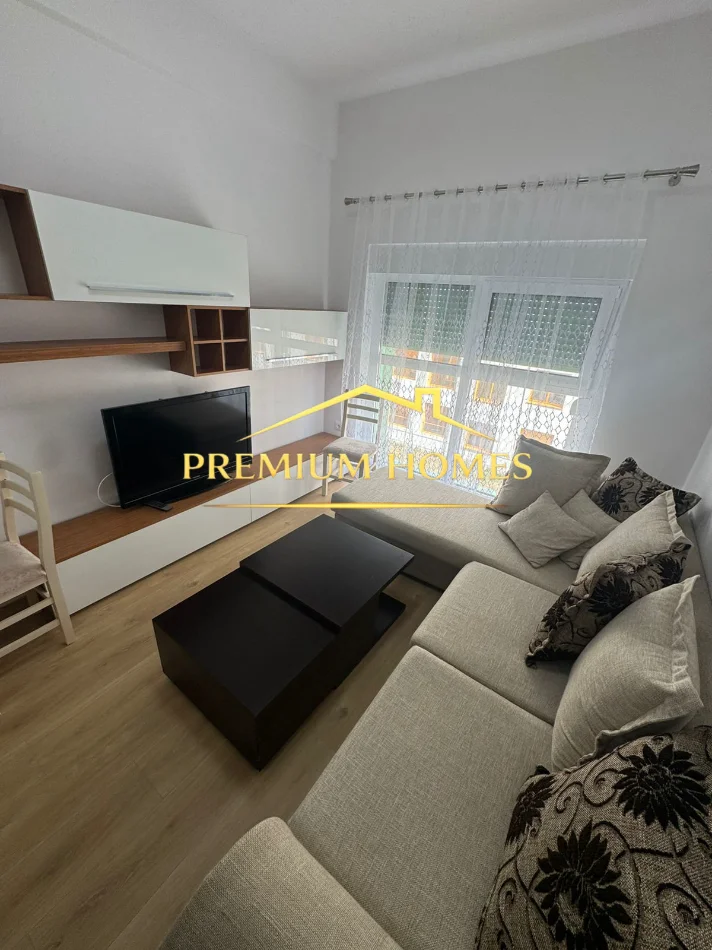 Tirane, jepet me qera apartament 2+1 Kati 5, 72 m² 535 €