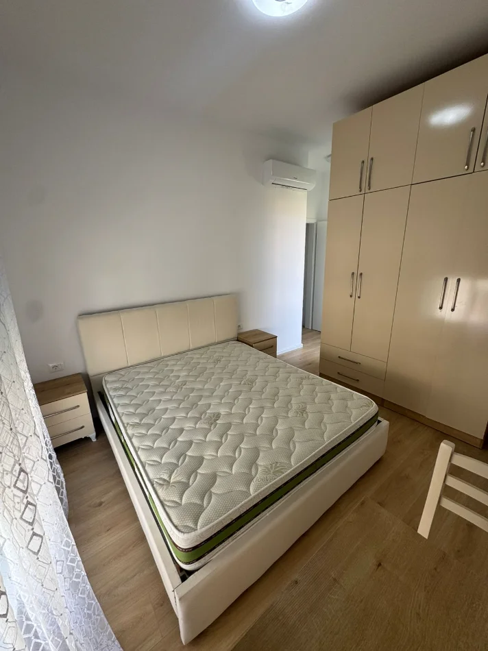 Tirane, jepet me qera 1+1 Kati 5, 72 m² 500 € (Kompleksi Mangalem 21 | Kadiu , Ali Dem)