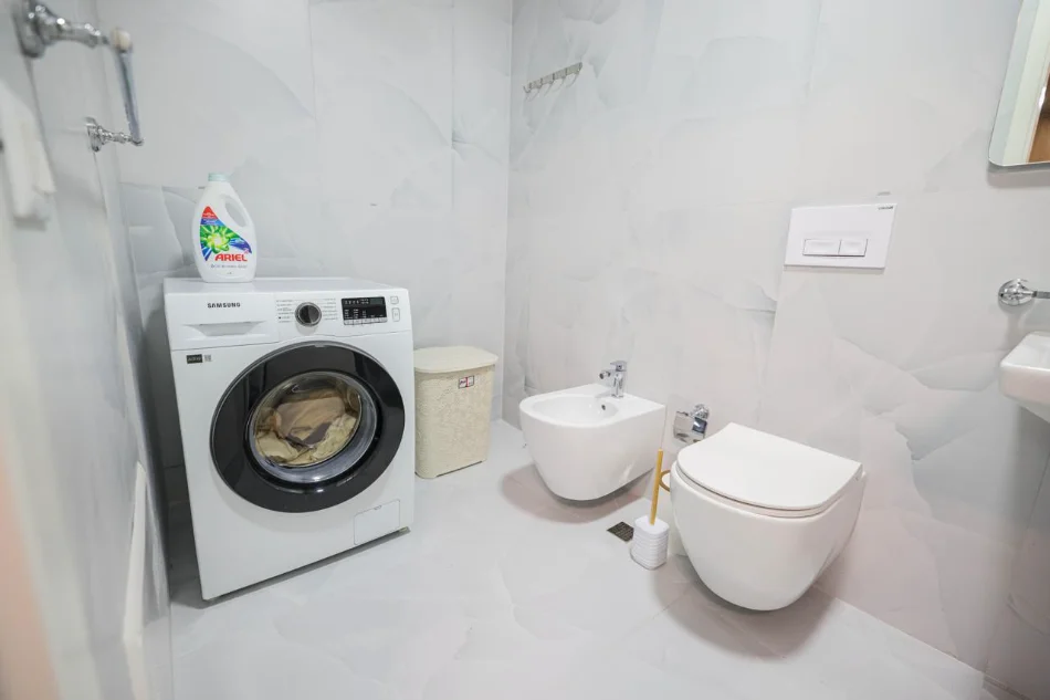 Tirane, shitet apartament 1+1+Ballkon Kati 3, 60 m² 119.000 € (Ali Demi | Kompleksi Mangalem21 (Kaimi))