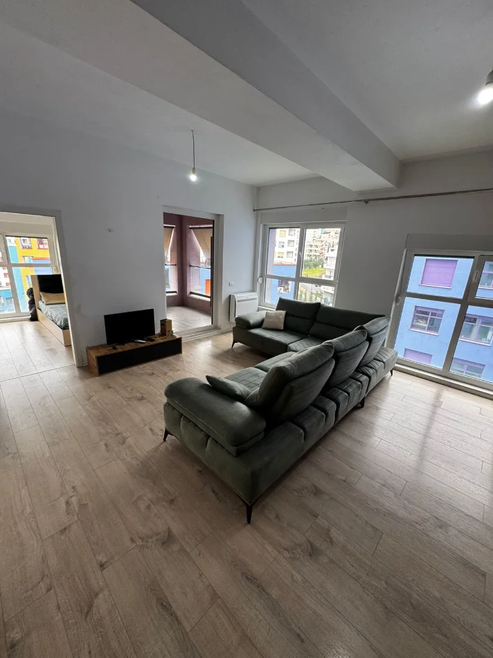 Tirane, shitet apartament 2+1+Ballkon Kati 6, 95 m² 159.000 € (Ali Demi | Kompleksi Mangalem21)
