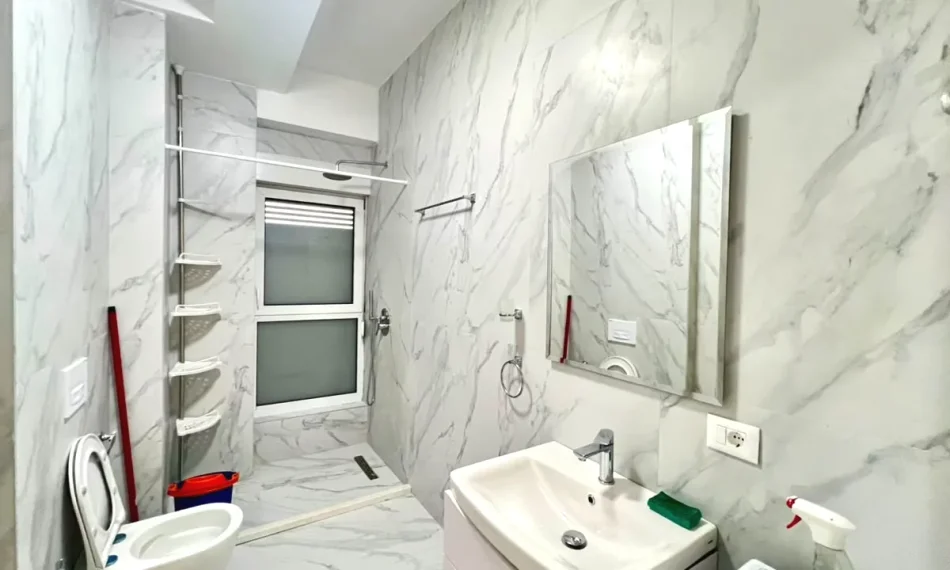 Tirane, jepet me qera apartament 2+1 Kati 4, 110 m² 500 € (Kompleksi Mangalem 21 | Kaimi, Ali Dem)