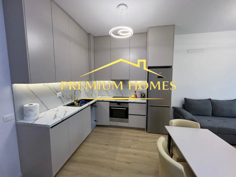 Tirane, jepet me qera apartament 1+1 Kati 4, 58 m² 500 € (Kompleksi Mangalem / Kadiu)