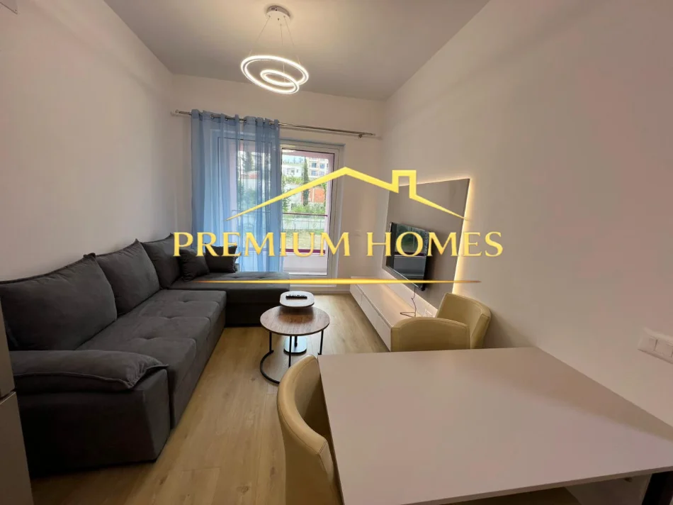 Tirane, jepet me qera apartament 1+1 Kati 4, 58 m² 500 € (Kompleksi Mangalem / Kadiu)