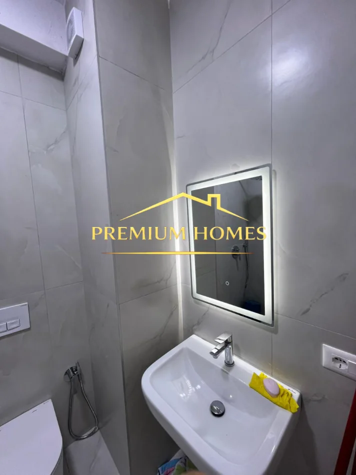 Tirane, jepet me qera apartament 1+1 Kati 4, 58 m² 500 € (Kompleksi Mangalem / Kadiu)