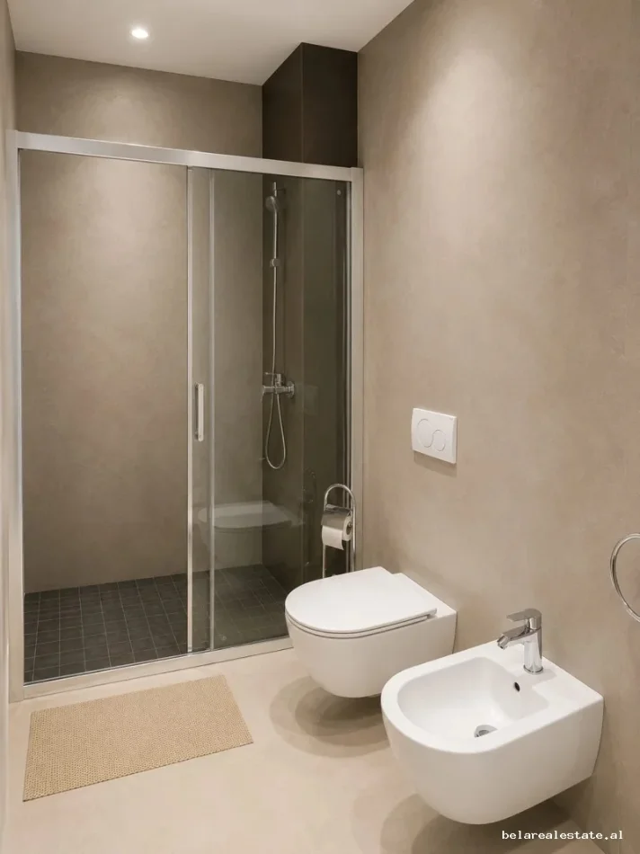Tirane, jepet me qera apartament 3+1 Kati 6, 220 m² 1.200 € (5 maji)