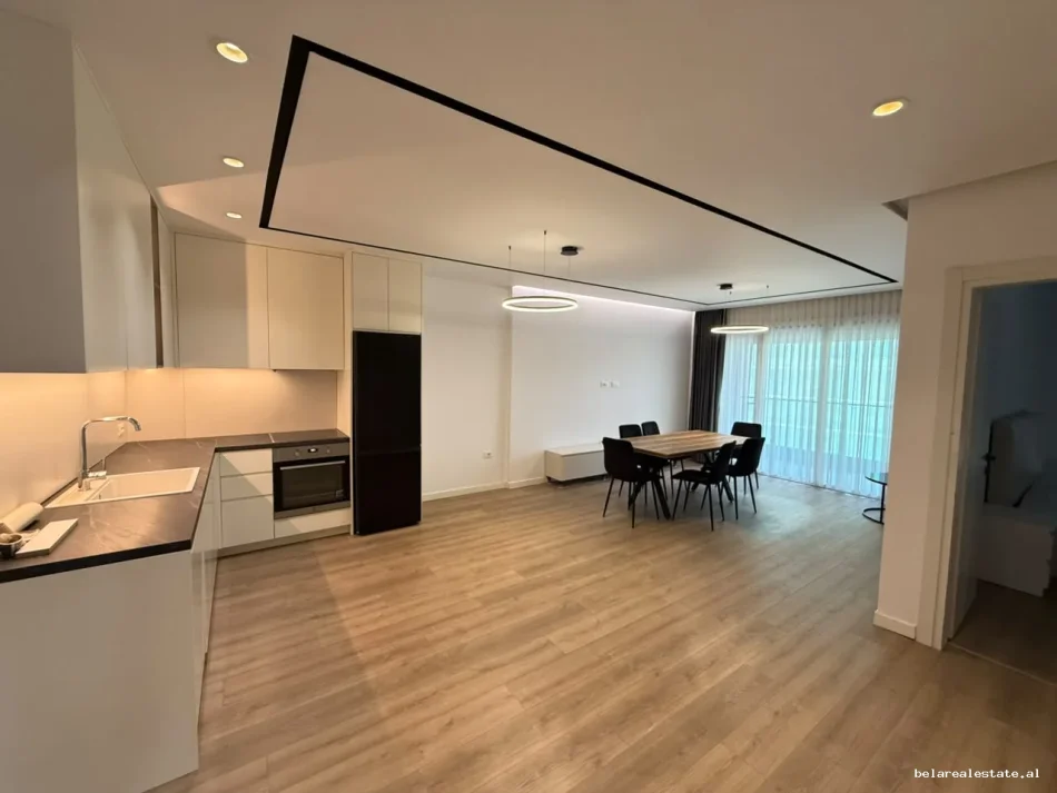 Tirane, jepet me qera apartament 3+1 Kati 6, 135 m² 1.780 € (Rruga Prokop Mima)