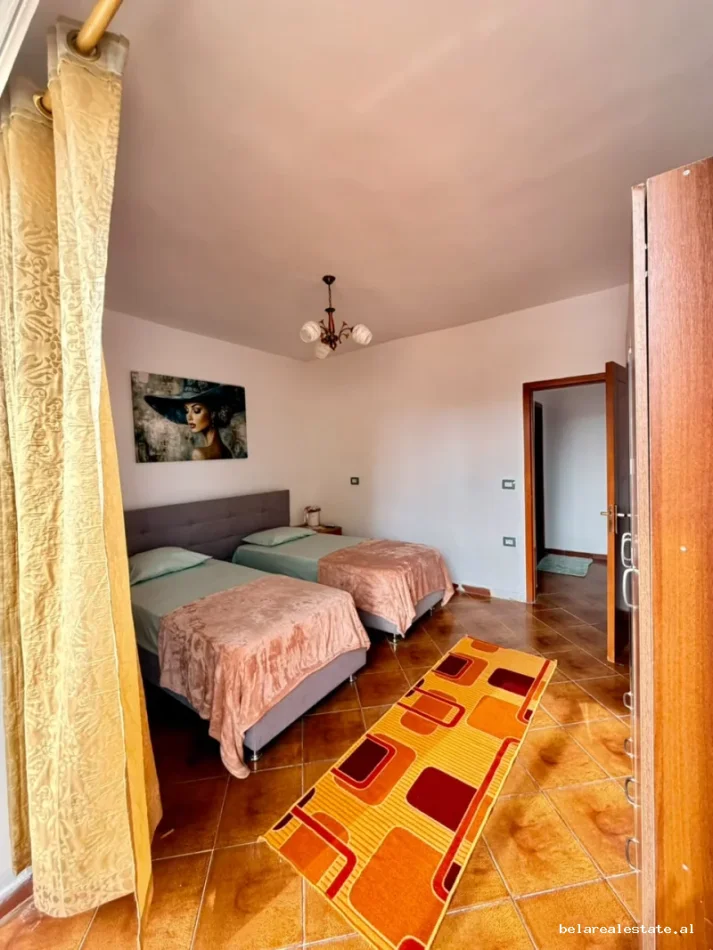 Tirane, jepet me qera apartament 2+1 Kati 5, 80 m² 680 € (Rruga e Durresit)