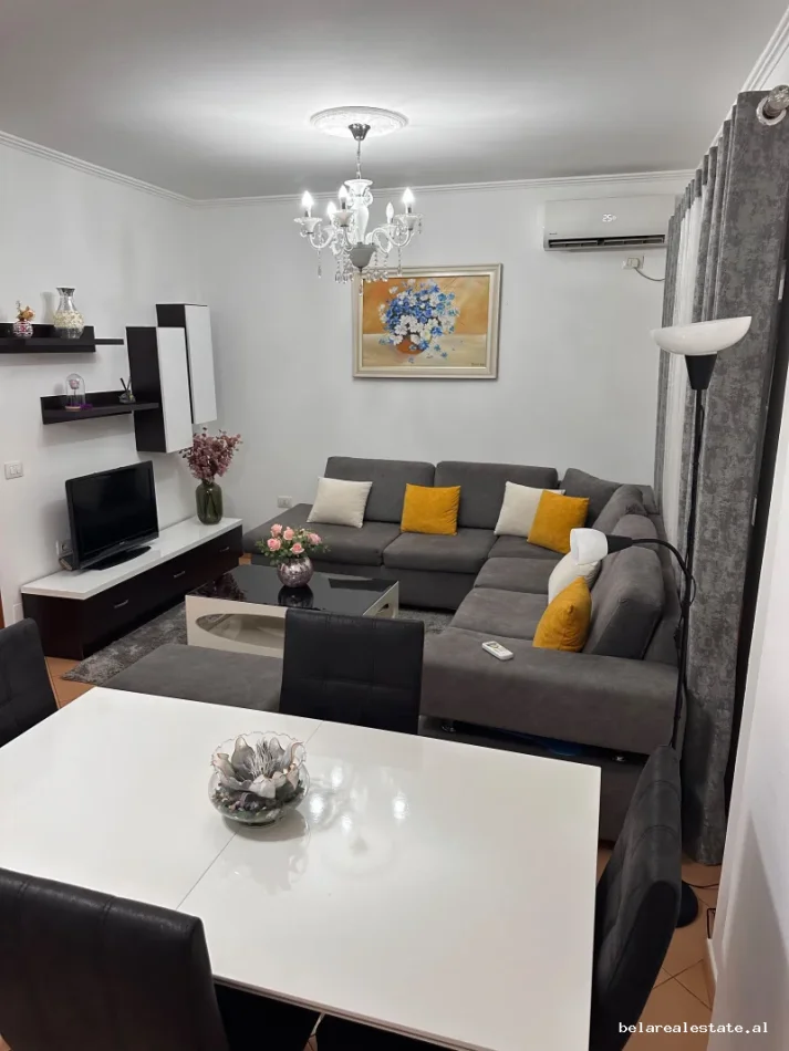 Tirane, jepet me qera apartament 2+1 Kati 2, 100 m² 530 € (rruga Dali Ndreu)