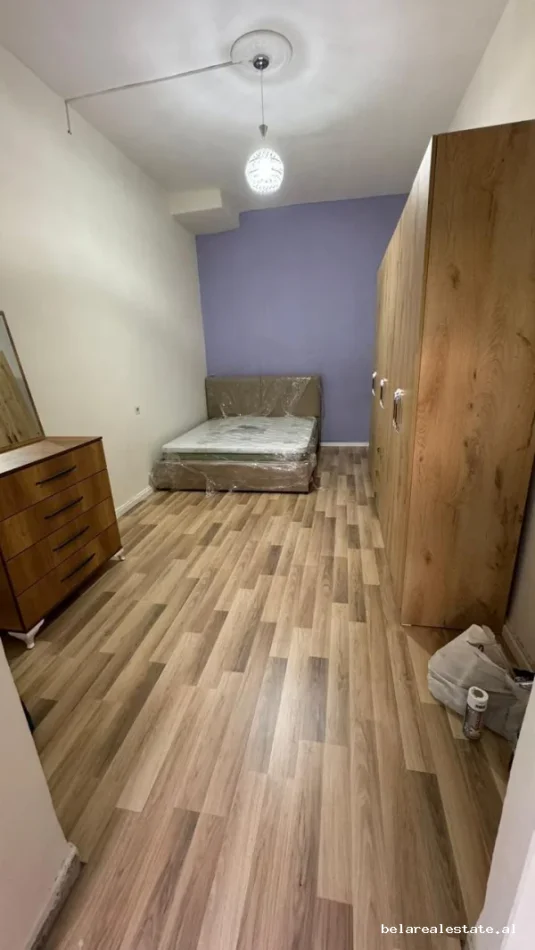 Tirane, jepet me qera Vile 3+1 Kati 1, 110 m² 570 € (Vasiol Shanto)