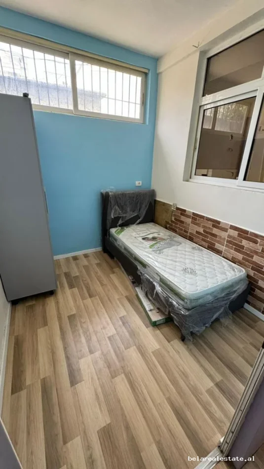 Tirane, jepet me qera Vile 3+1 Kati 1, 110 m² 570 € (Vasiol Shanto)