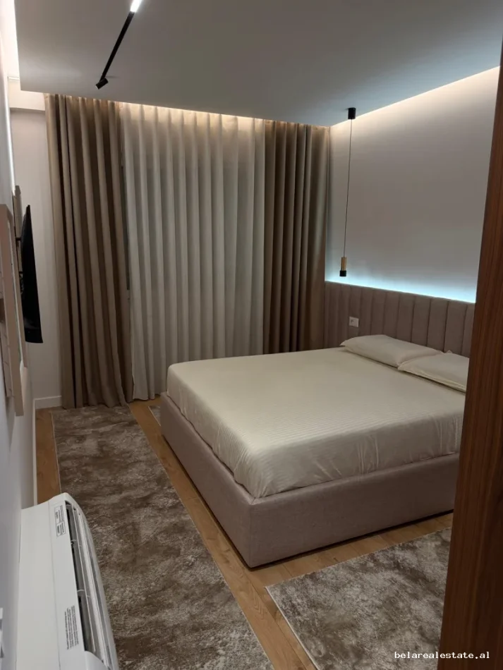 Tirane, jepet me qera 1+1 Kati 3, 70 m² 690 € (Astir)