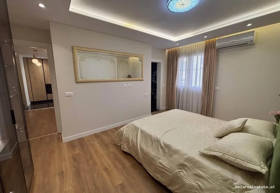 Tirane, jepet me qera apartament 2+1+Ballkon Kati 2, 80 m² 1.070 € (Stadiumi Dinamo)