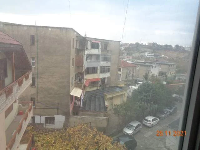 Lezhe, Shitet Apartament, me siperfaqe 51.6 m², Kati 3, Cmimi Fillestar 2,755,600 Leke (Lagjia Skanderbeg)