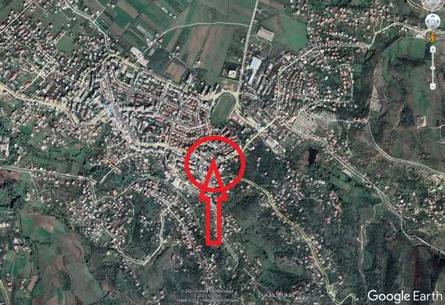 Fier, Shitet Truall 782 m² dhe Ndertese 3 kate 1,219 m², Cmimi Fillestar 35,930,240 Leke