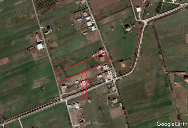 Lezhe, Shitet Toke Are, Truall dhe Ndertese, Cmimi Fillestar 7,600,000 Leke (Barbelloje)