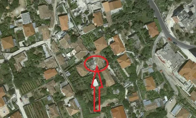 Kruje, Shitet Truall 182 m² dhe Ndertese 2 kate 85 m², Cmimi Fillestar 1,944,000 Leke (Lagjia nr. 4)