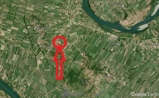 Shkoder, Dajc Shitet Truall 200 m² dhe Ndertese 121 m² me siperfaqe totale 7.350 m², Cmimi Fillestar 5,760,000 Leke