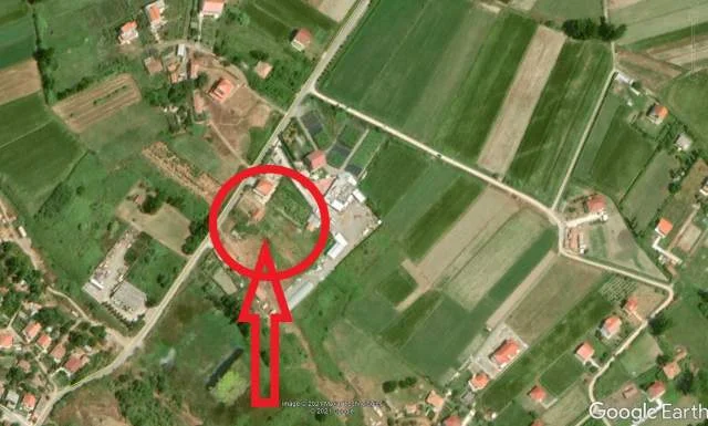 Shkoder, Dajc Shitet Truall 200 m² dhe Ndertese 121 m² me siperfaqe totale 7.350 m², Cmimi Fillestar 5,760,000 Leke