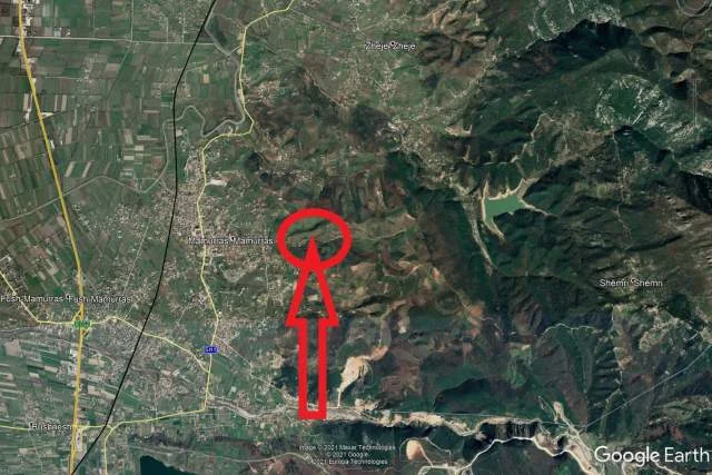 Shitet Toke Are 8.700 m², Cmimi Reference 1,000,000 Leke (Mamurras, Kurbin)