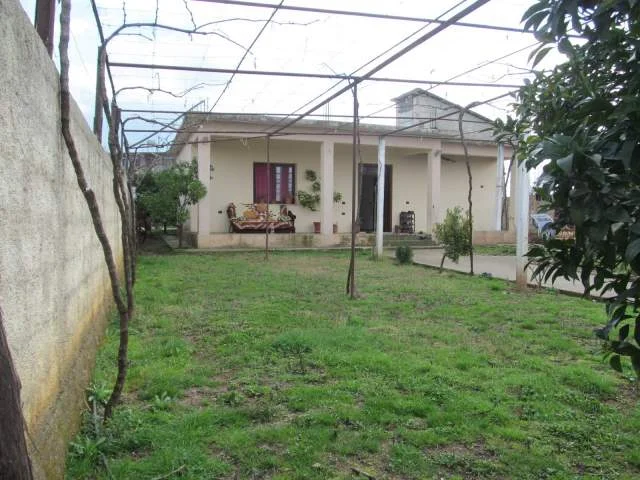 Shitet Toke Are, Truall + Ndertese nje kateshe, Cmimi Fillestar 2.736.000 Leke (Shperdhet, Mahmurras)