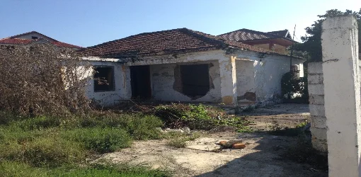 Mamurras, Shitet Truall 200 m² dhe Ndertese 1-kat 100 m², Cmimi Fillestar 2,548,128 Leke, (Lagjia Drita)