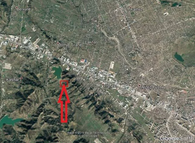 Tirane, Kashar Shitet Toke Are 1.000 m², Cmimi Referues 2.000.000 Leke