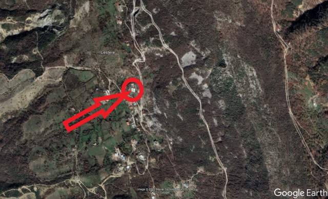 Shitet Toke Are 904 m2, Truall 200 m2 dhe Ndertese 165 m2, 2.048.000 Leke (Selite, Lac)