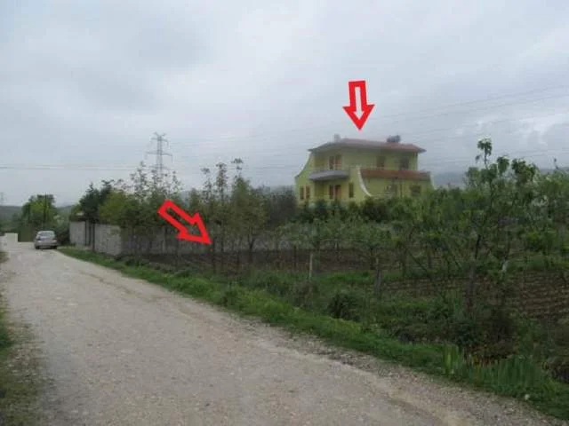 Fushe Kruje, Shitet Truall 2,008 m2 dhe Ndertese 121 m2, Cmimi Fillestar 11.520.000 Leke